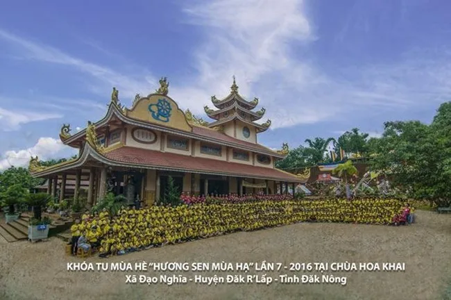 25_242315000 Chụp hình lưu niệm khóa Tu