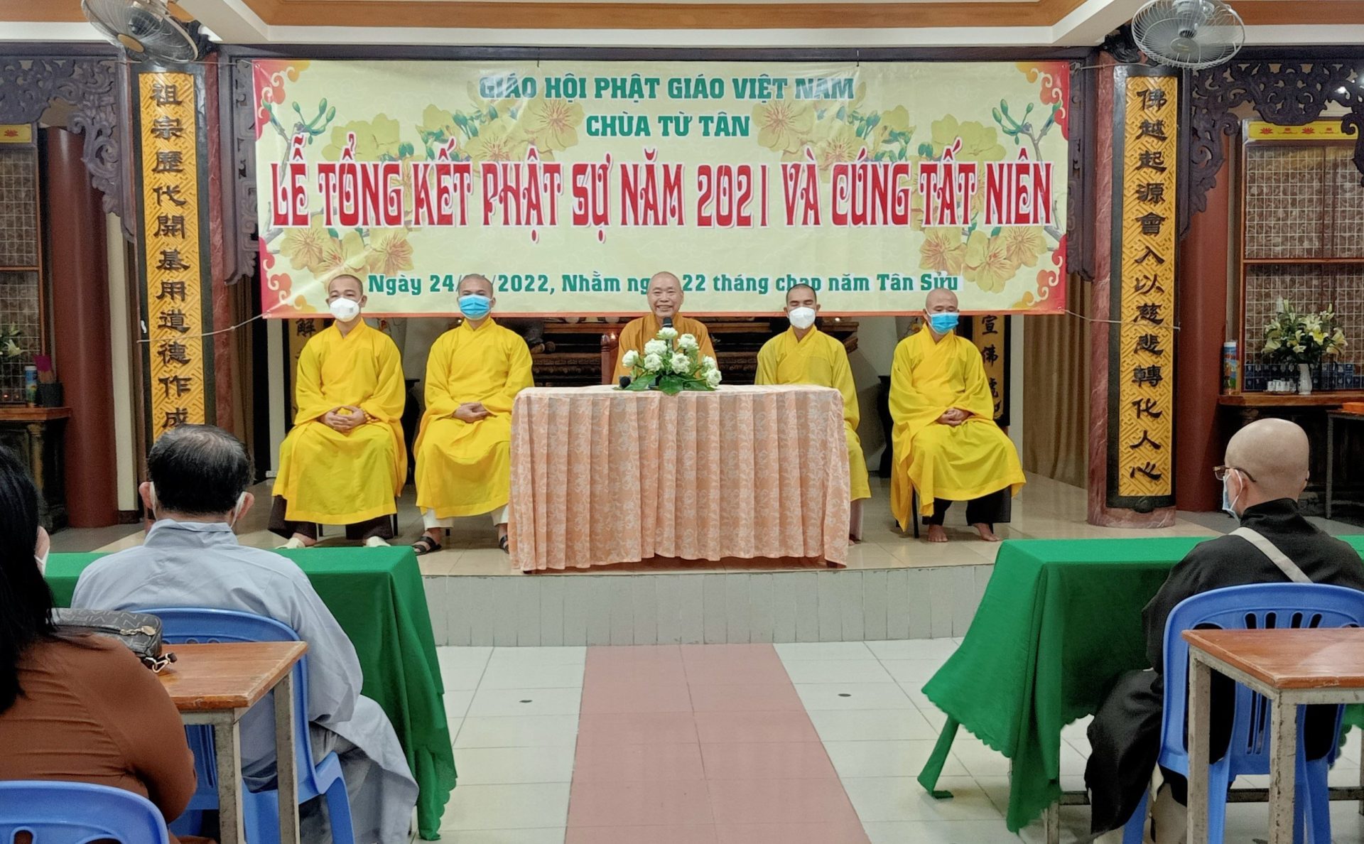 Không khí ấm áp buổi Tổng Kết Phật Sự 2021 & Cúng Tất Niên