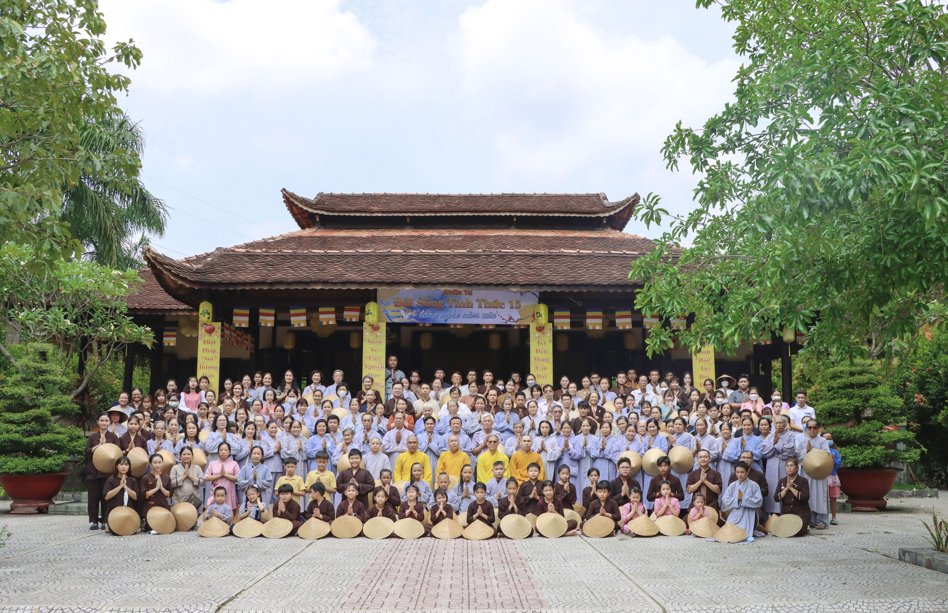 Chùm ảnh Khóa Tu Đời Sống Tĩnh Thức 15: "Lắng Nghe Cảm Xúc"