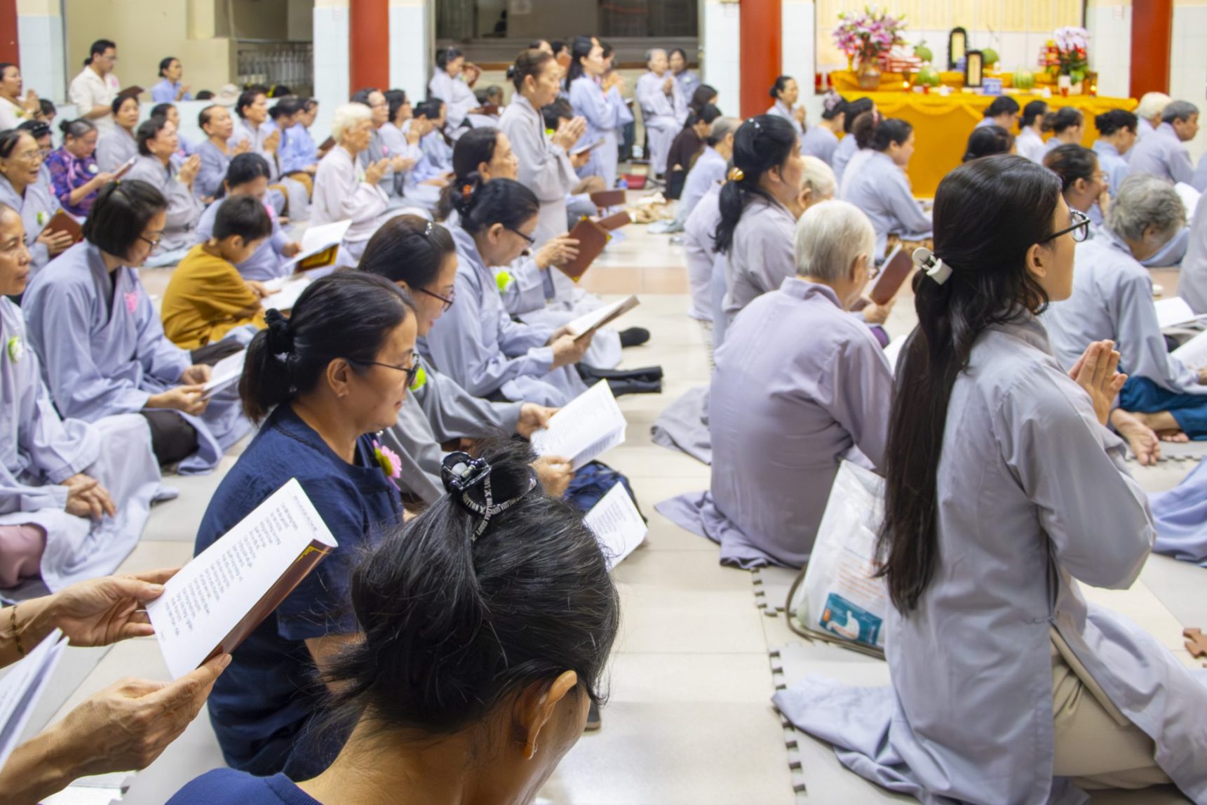 LẮNG ĐỌNG MÙA VU LAN – HOA HỒNG CÀI ÁO, TÌNH CHA NGHĨA MẸ (36)