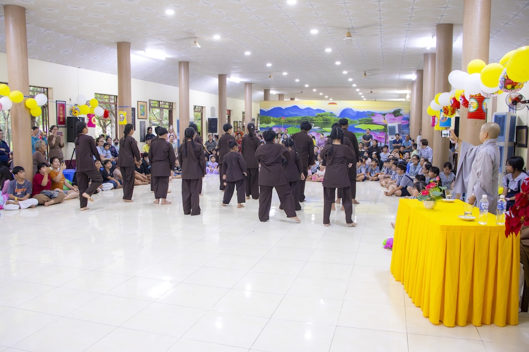 TẾT TRUNG THU 2026: “VUI HỘI TRĂNG RẰM” TẠI THIỀN THẤT HƯƠNG VÂN (26)