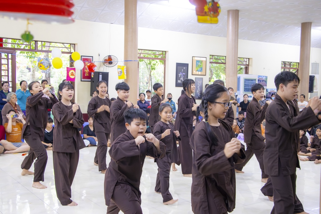 TẾT TRUNG THU 2026: “VUI HỘI TRĂNG RẰM” TẠI THIỀN THẤT HƯƠNG VÂN (25)