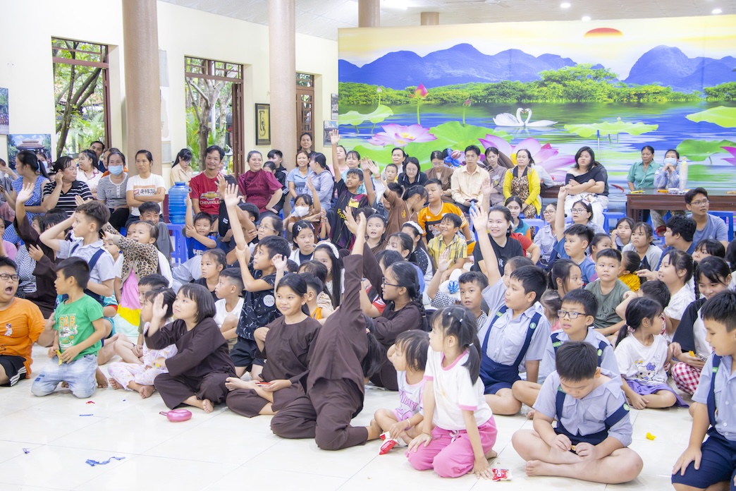 TẾT TRUNG THU 2026: “VUI HỘI TRĂNG RẰM” TẠI THIỀN THẤT HƯƠNG VÂN (21)