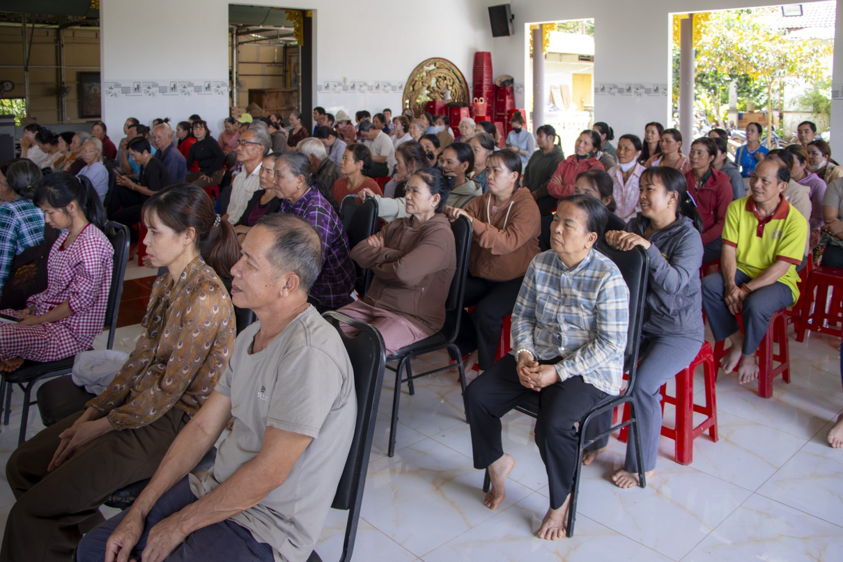 ĐOÀN TỪ THIỆN CHÙA TỪ TÂN TẶNG QUÀ CHO ĐỒNG BÀO NGHÈO XÃ ĐẮK’ RU, ĐẮK NÔNG NGÀY 07/10/2026 (40)
