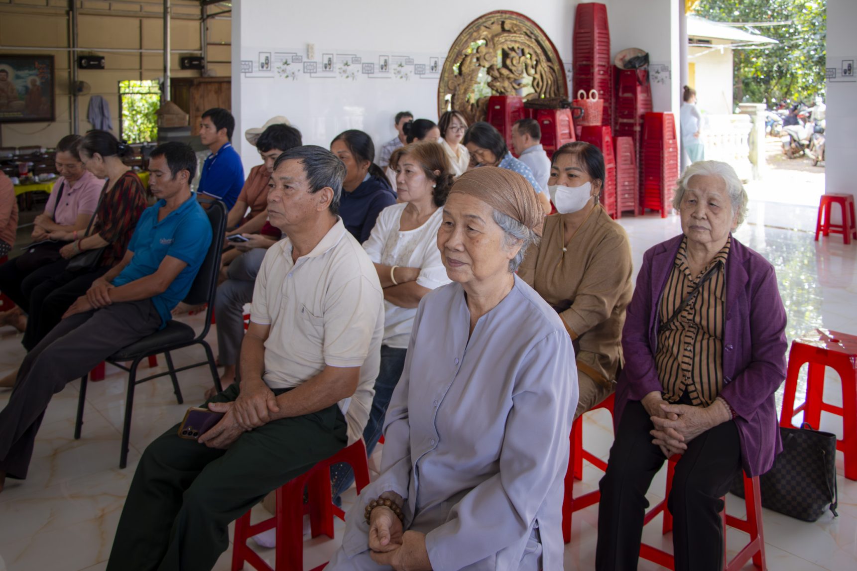 ĐOÀN TỪ THIỆN CHÙA TỪ TÂN TẶNG QUÀ CHO ĐỒNG BÀO NGHÈO XÃ ĐẮK’ RU, ĐẮK NÔNG NGÀY 07/10/2026 (39)
