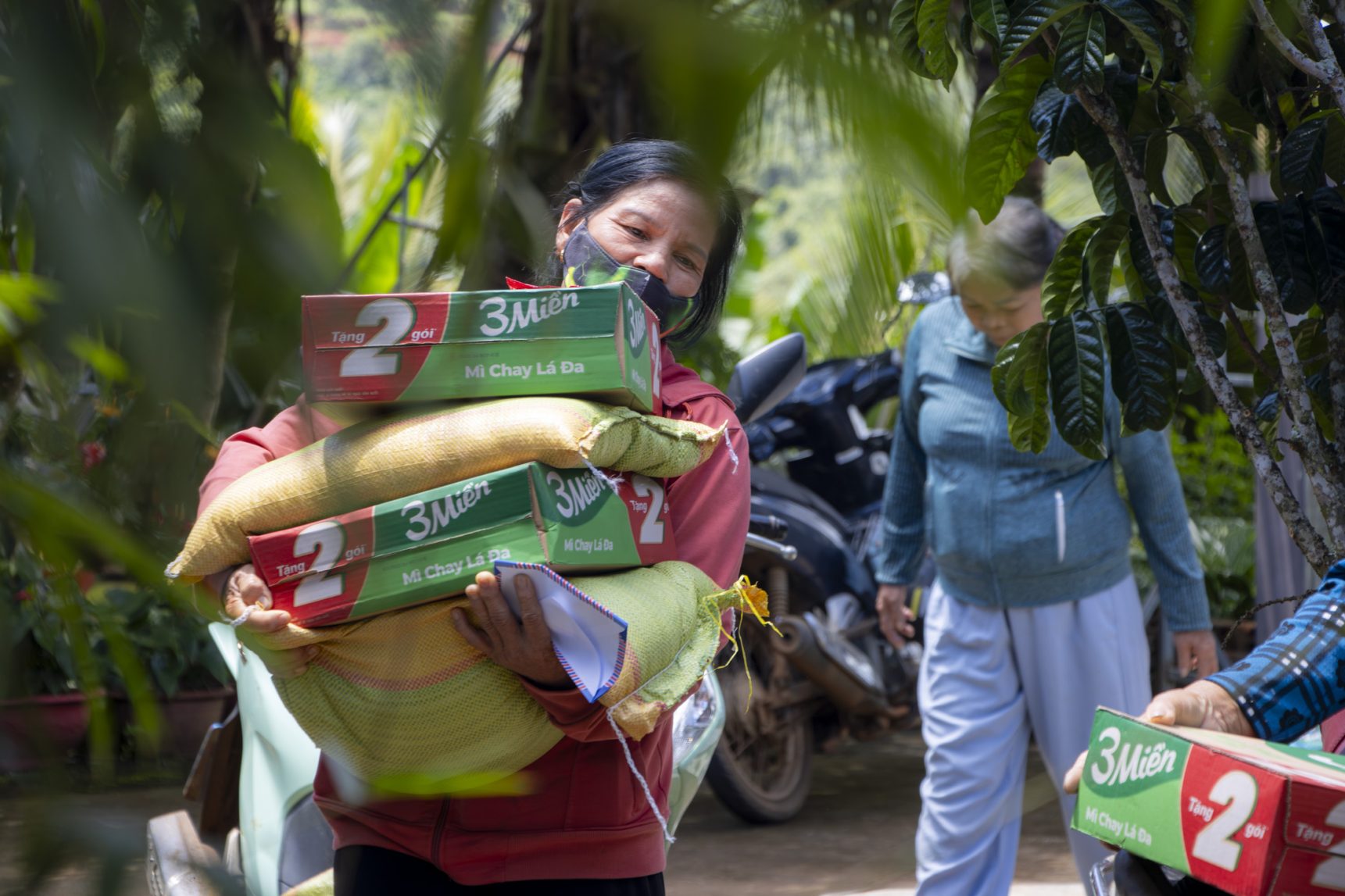 ĐOÀN TỪ THIỆN CHÙA TỪ TÂN TẶNG QUÀ CHO ĐỒNG BÀO NGHÈO XÃ ĐẮK’ RU, ĐẮK NÔNG NGÀY 07/10/2026 (12)